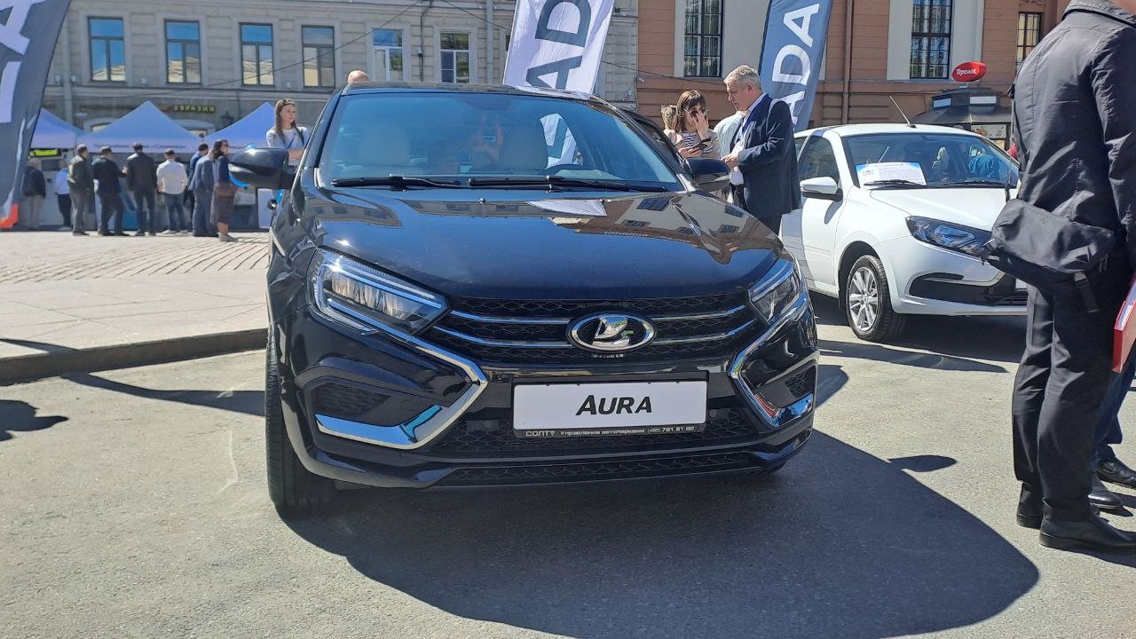 «АвтоВАЗ» начнет розничную продажу Lada Aura 30 ноября